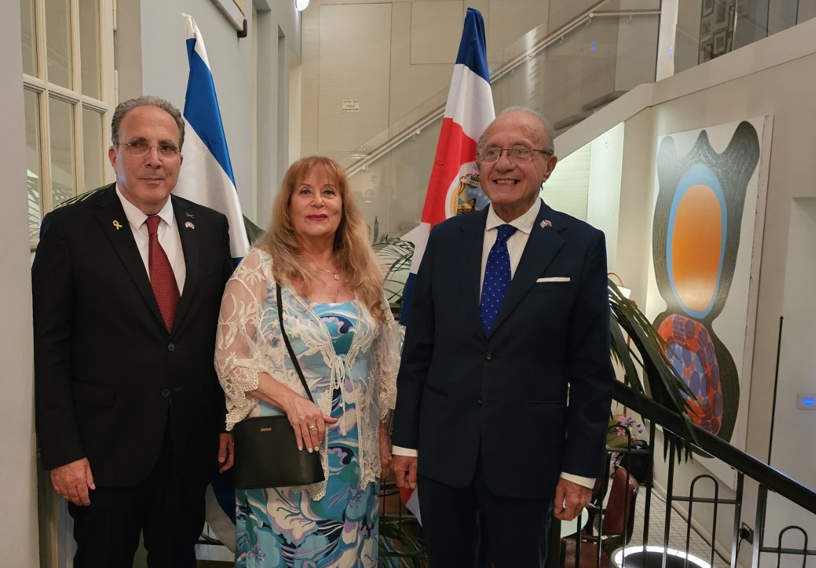 Celebración del 80.º cumpleaños del embajador Antonio López Escarré: un legado de diplomacia y fortalecimiento de lazos económicos entre Costa Rica e Israel