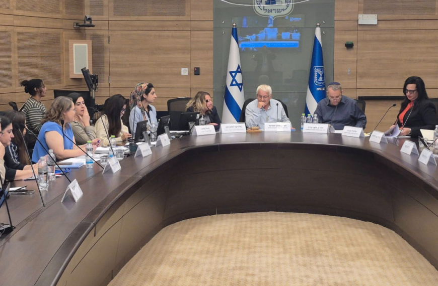 La burocracia que frena la integración: inmigrantes exigen una reforma urgente en la validación de títulos