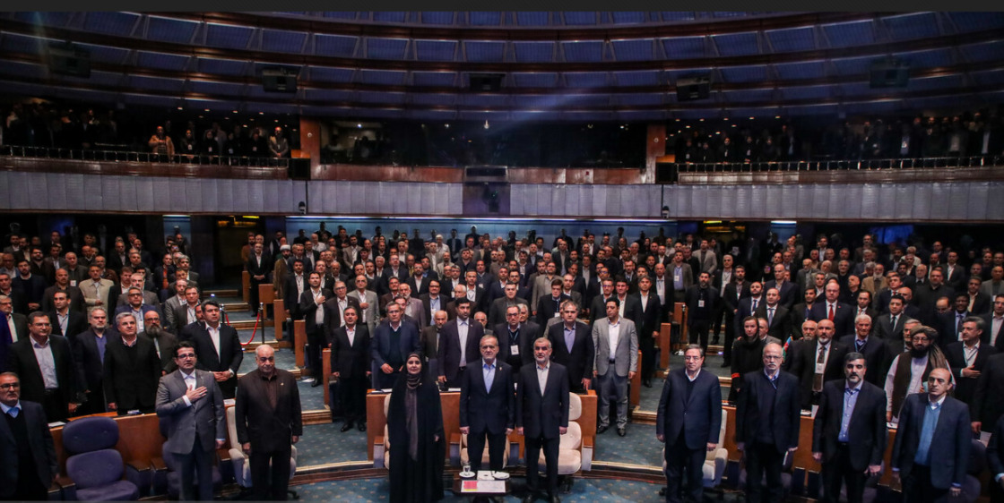 El Parlamento iraní reafirma el enriquecimiento de uranio